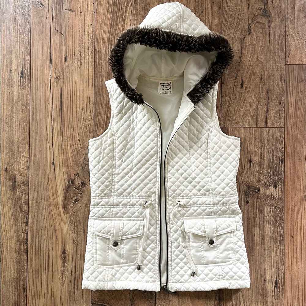 Quilted Lightweight Puff Vest